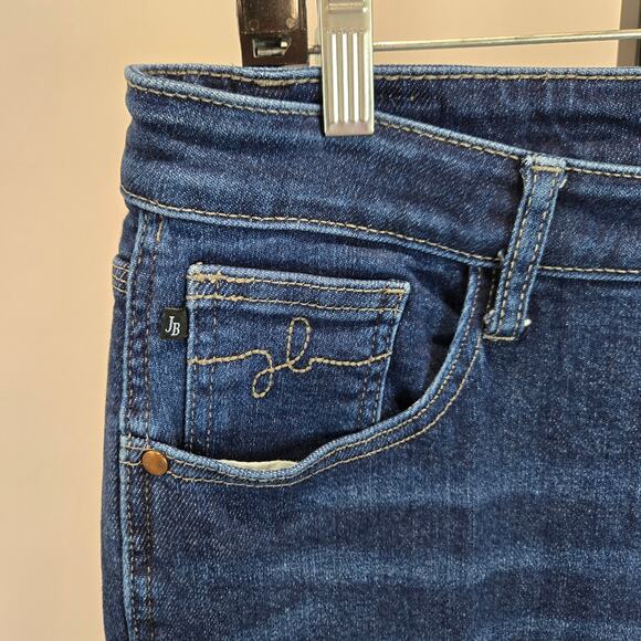 Judy Blue Joan High Rise Cropped Straight Leg Denim Jeans 88375 Medium Blue 31 - Picture 2 of 8